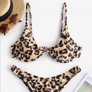 Cheetah underwire bikini top
